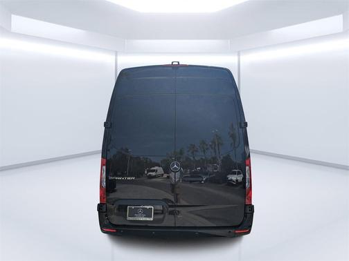 2025 Mercedes-Benz Sprinter 2500 High Roof