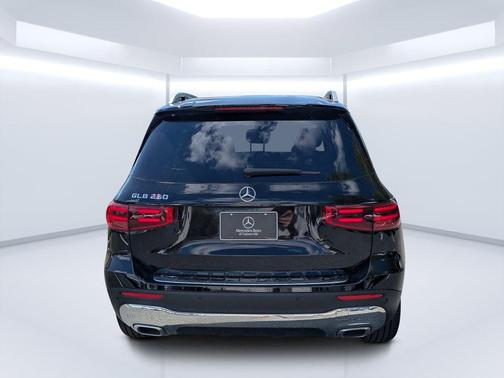 2025 Mercedes-Benz GLB 250 Base