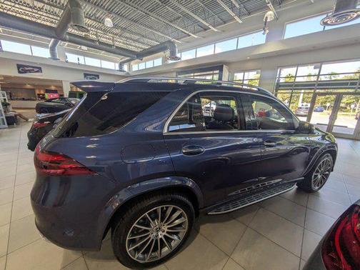 2026 Mercedes-Benz GLE 450e 4MATIC