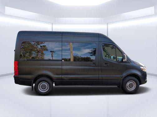 2019 Mercedes-Benz Sprinter 1500 Standard Roof I4