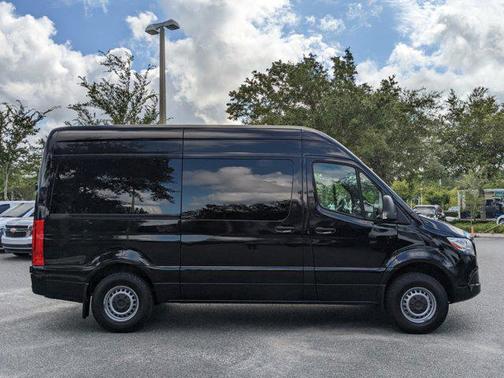 2019 Mercedes-Benz Sprinter 1500 Standard Roof I4