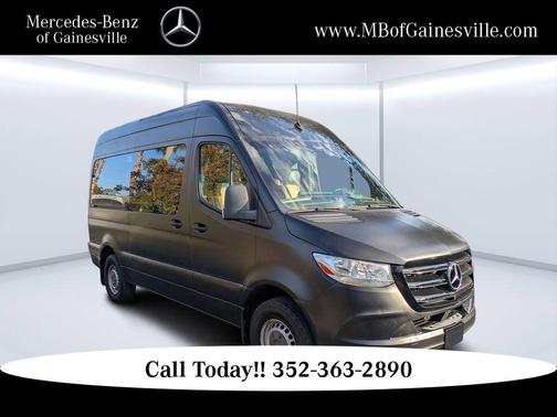 2019 Mercedes-Benz Sprinter 1500 Standard Roof I4