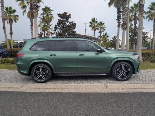 2025 Mercedes-Benz GLS 450 4MATIC
