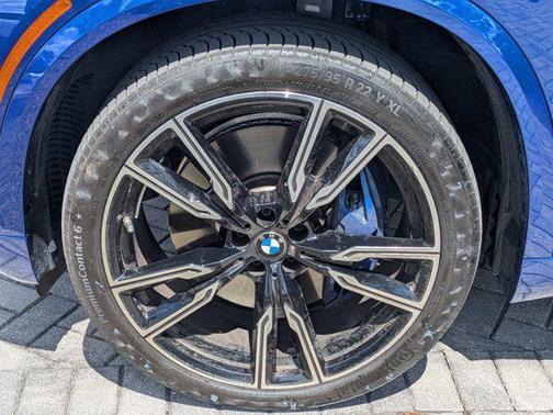 2024 BMW X5 M60i