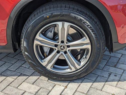 2022 Mercedes-Benz GLC 300 Base