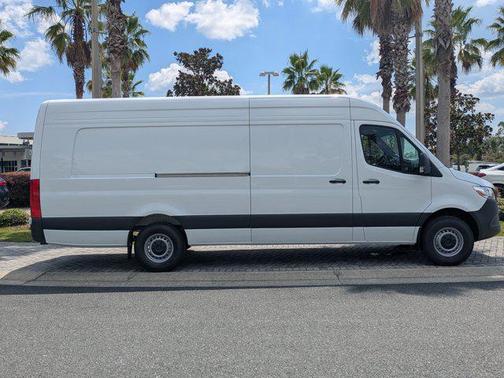 2025 Mercedes-Benz Sprinter 2500 High Roof