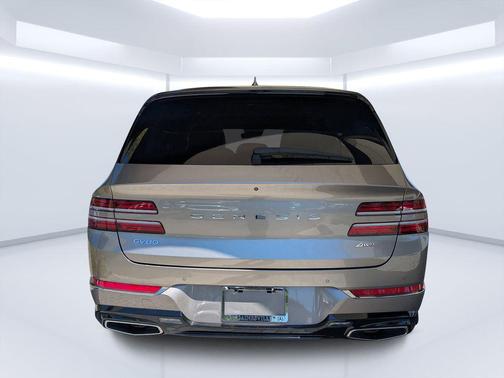Gold Coast Silver 2021 Genesis GV80 2.5T