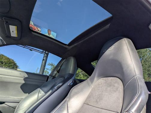 2015 Porsche 911 Carrera GTS