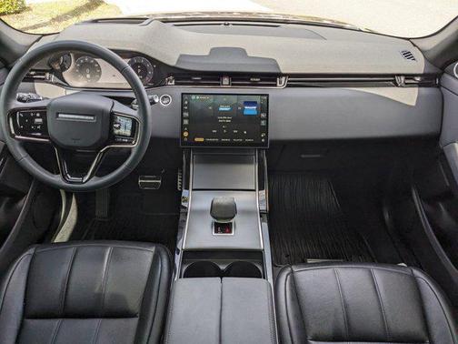 2024 Land Rover Range Rover Evoque Dynamic SE