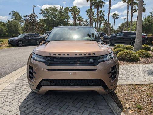 2024 Land Rover Range Rover Evoque Dynamic SE