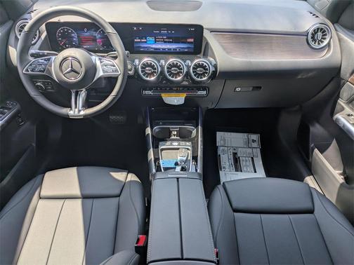 2026 Mercedes-Benz GLA 250 4MATIC