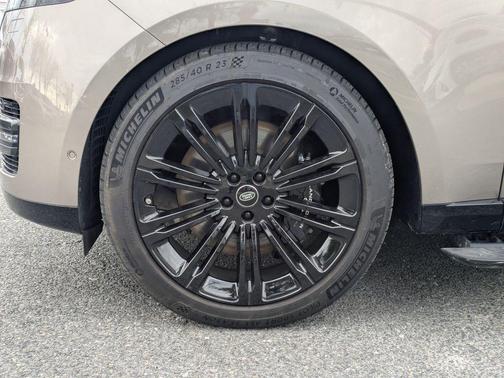 2023 Land Rover Range Rover Autobiography