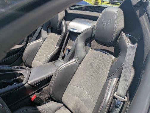 2023 Chevrolet Corvette Stingray w/3LT