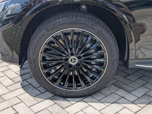 2026 Mercedes-Benz GLC 300 4MATIC Coupe