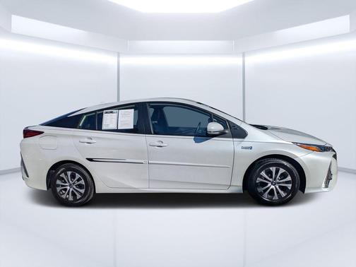 2021 Toyota Prius Prime SE