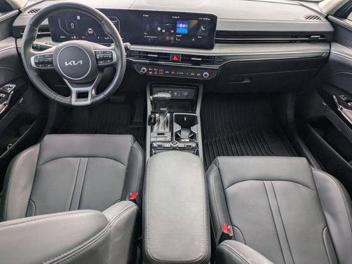 2025 Kia K5 EX