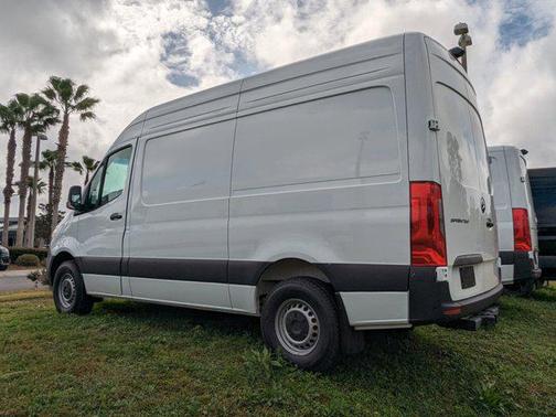 2025 Mercedes-Benz Sprinter 2500 Standard Roof