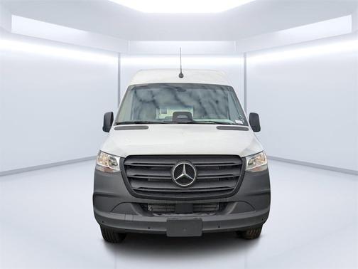 2025 Mercedes-Benz Sprinter 2500 Standard Roof