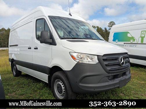 2025 Mercedes-Benz Sprinter 2500 Standard Roof