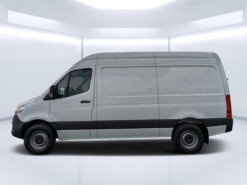 2025 Mercedes-Benz Sprinter 2500 Standard Roof