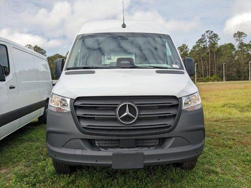2025 Mercedes-Benz Sprinter 2500 Standard Roof