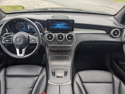 2021 Mercedes-Benz GLC 300 Base