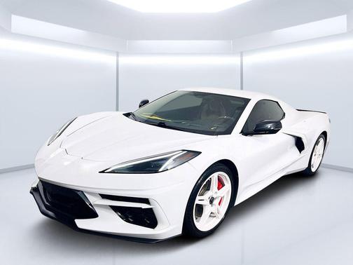Arctic White 2023 Chevrolet Corvette Stingray w/3LT