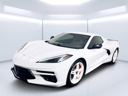 Arctic White 2023 Chevrolet Corvette Stingray w/3LT