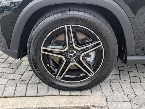 2025 Mercedes-Benz GLE 450 4MATIC