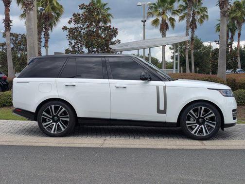 2023 Land Rover Range Rover P530 SE