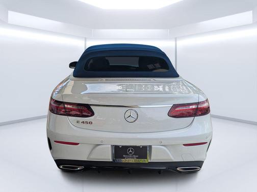 MANUFAKTUR Moonlight White Metallic 2023 Mercedes-Benz E-Class E 450