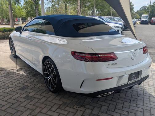 MANUFAKTUR Moonlight White Metallic 2023 Mercedes-Benz E-Class E 450