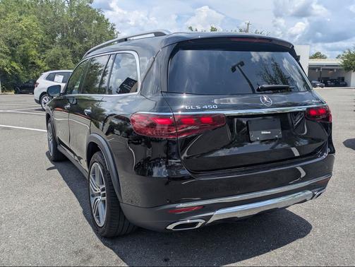 Obsidian Black Metallic 2024 Mercedes-Benz GLS 450 4MATIC