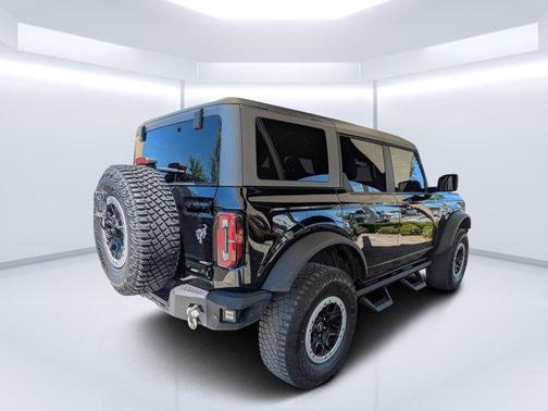 Shadow Black 2024 Ford Bronco Outer Banks
