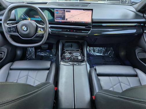 2025 BMW 530 530i