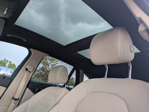 2018 Mercedes-Benz GLC 300 Base