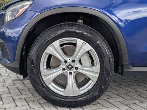 2018 Mercedes-Benz GLC 300 Base
