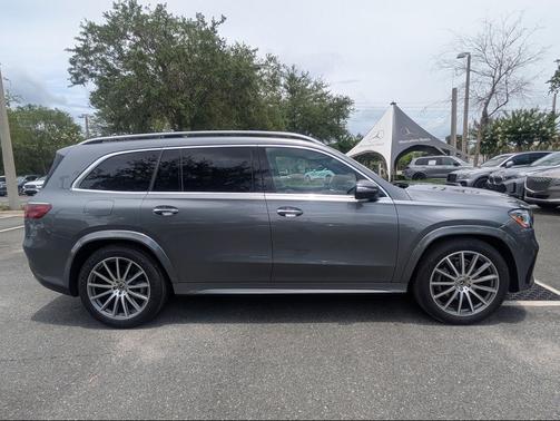 Selenite Grey Metallic 2025 Mercedes-Benz GLS 450 4MATIC