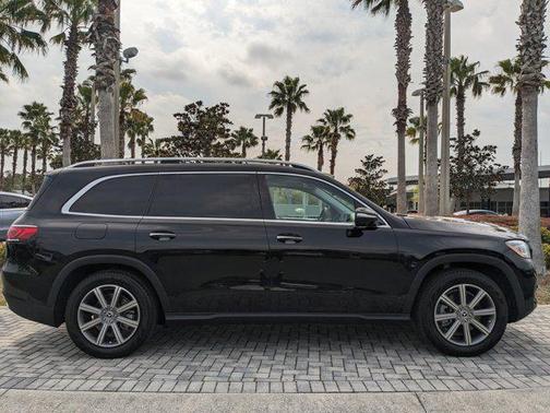 2023 Mercedes-Benz GLS 450 4MATIC