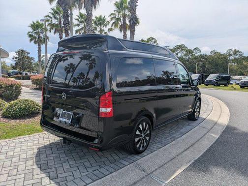 2023 Mercedes-Benz Metris Base