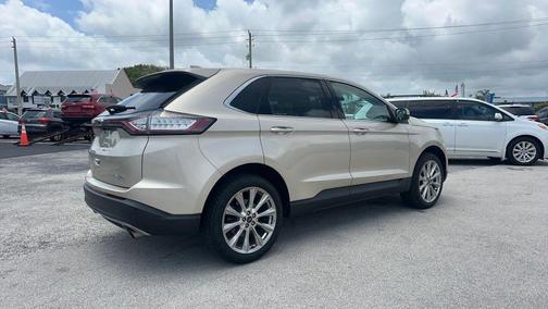White Gold Metallic 2018 Ford Edge Titanium