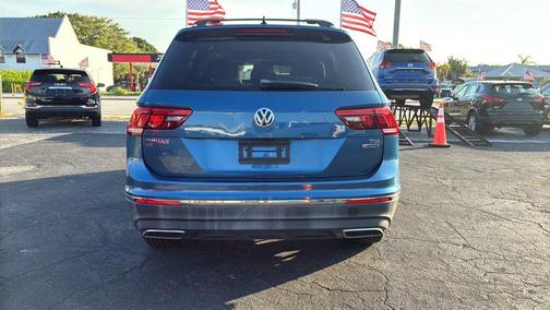 Blue 2018 Volkswagen Tiguan 2.0T SE 4MOTION