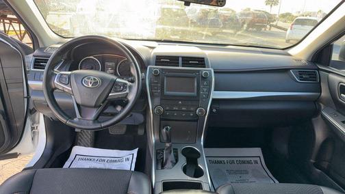 2016 Toyota Camry SE