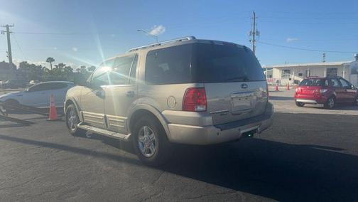 Pueblo Gold Clearcoat Metallic 2006 Ford Expedition Limited