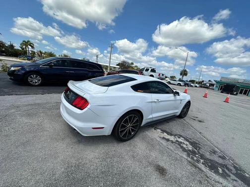 Oxford White 2015 Ford Mustang EcoBoost