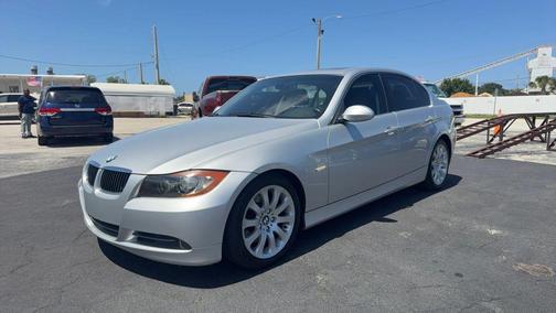 Titanium Silver Metallic 2006 BMW 330 330i Sedan 4D