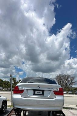 Titanium Silver Metallic 2006 BMW 330 330i Sedan 4D
