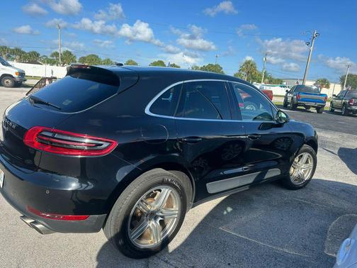 Black 2015 Porsche Macan Macan Sport Edition