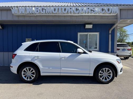 White 2015 Audi Q5 2.0T Premium Plus
