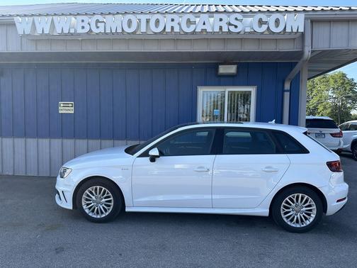 2016 Audi A3 Premium